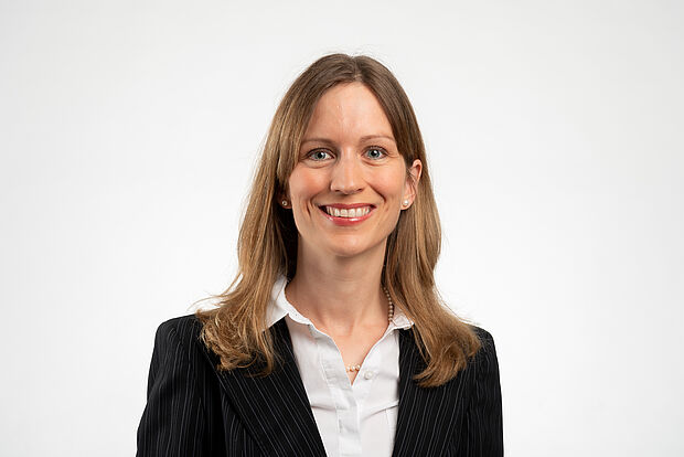 Evelyne Keller Evelyne Keller